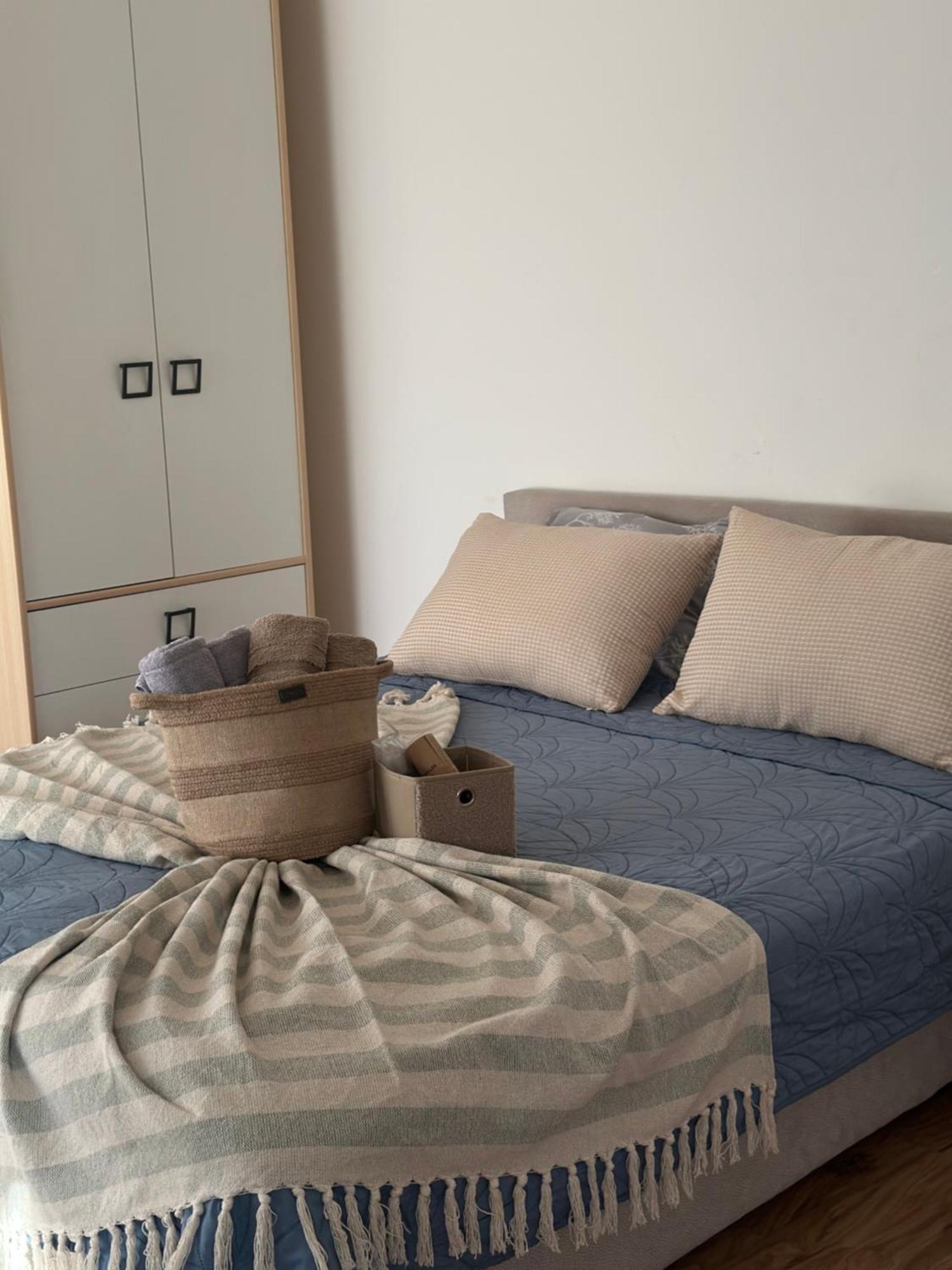 Lilyy Appartement Leskovac  Buitenkant foto